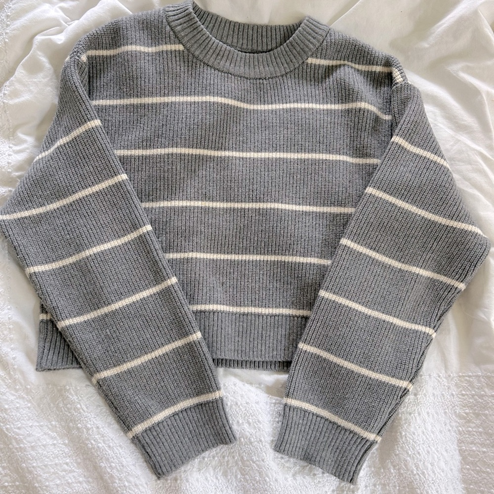 Zara Gray and Cream Striped Crew Neck Sweater